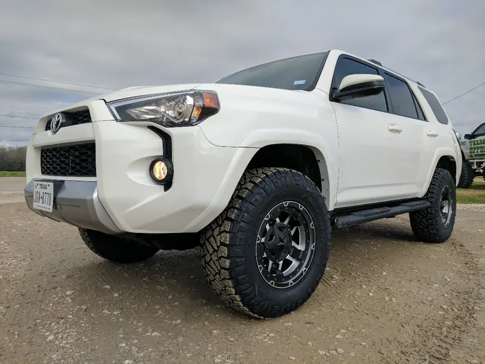 Lifted Toyota 4Runner